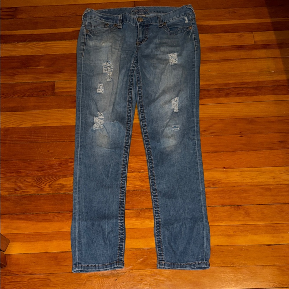 Maurices Distressed Mid Blue Straight Leg Jeans size 7/8